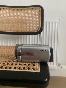 Sony handycam Dcr-sx45 2000x digital zoom
