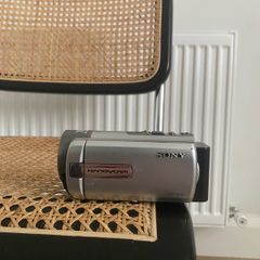 Sony handycam Dcr-sx45 2000x digital zoom