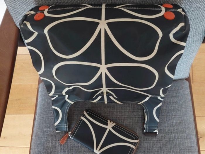 Orla Kiely  Shoulder Bag and Wallet