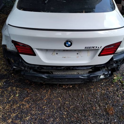 BMW F10 bootlid