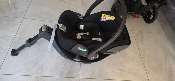 Cybex Z2 I-size & cloud T rotating 360 base