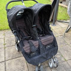 Baby jogger city mini double buggy