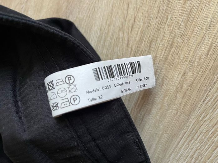 Massimo Dutti mens black trousers 32/32