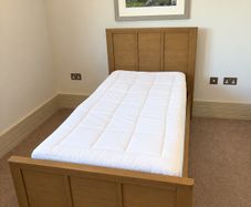 Quality 3ft Oak Single Bed + Mattress + Topper + Duvet | Cost 780 > 450