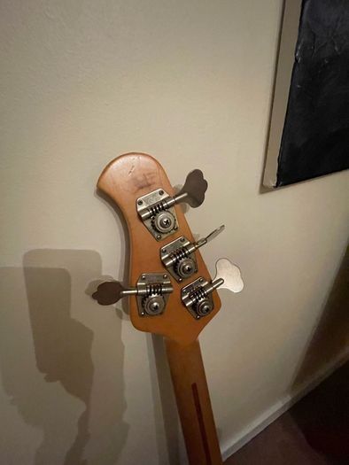 Music Man Stingray 1987