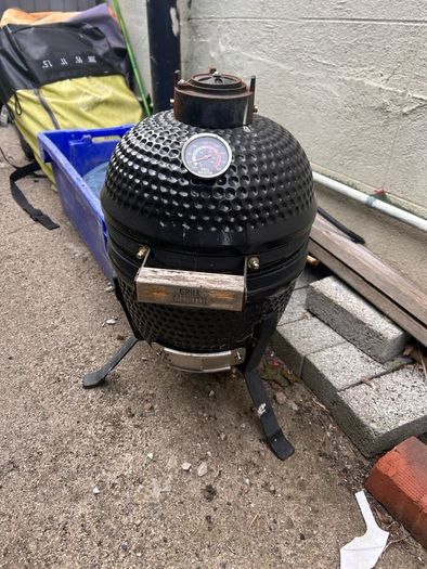 Grill ceramic small charcoal grill .