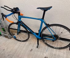 Giant Road Bike