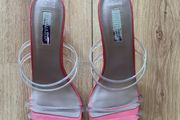Ladies Beautiful Coral Sandals size 6 Brand New