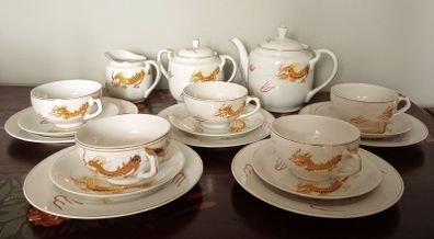 Japanese Porcelain Dragonware Tea Set with Geisha Lithopane.