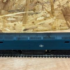 Hornby class 47 locomotive