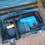 Makita SDS Max Hammer Drill Image 2