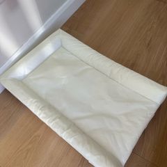 baby changing mat