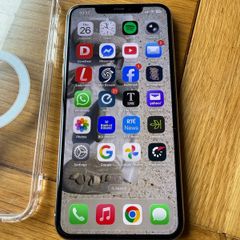 iPhone 11 Pro Max.