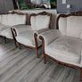 Beautiful 3 piece vintage suite Image 3