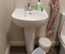 Wash basin for free