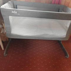 travel cot