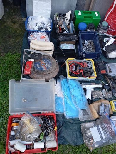 Garage Sale Need Gone Today Or Tommrow