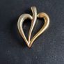 Avon brooch Image 4