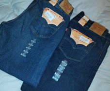 Levi jeans