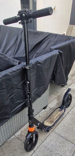 2 Wheel Scooter Adult / Teen