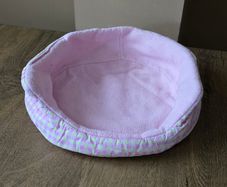 Guinea pig bed - pink checked
