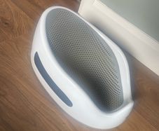 Baby bath support