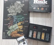 RISK: Game of Thrones Edition Board Game - Excellent Condition
