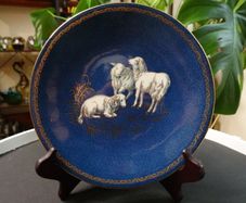Wedgwood Powder Blue Lustre Plate Ground Animal Series Porcelain Antique James Hodgkiss  SUPER RARE
