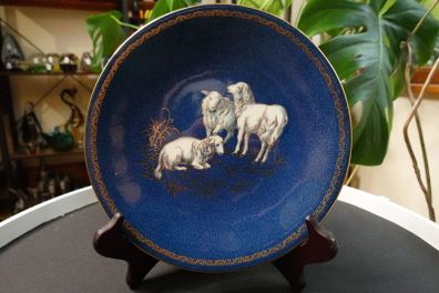 Wedgwood Powder Blue Lustre Plate Ground Animal Series Porcelain Antique James Hodgkiss  SUPER RARE