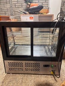 Display fridge