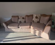 Brown couch with pull out bed