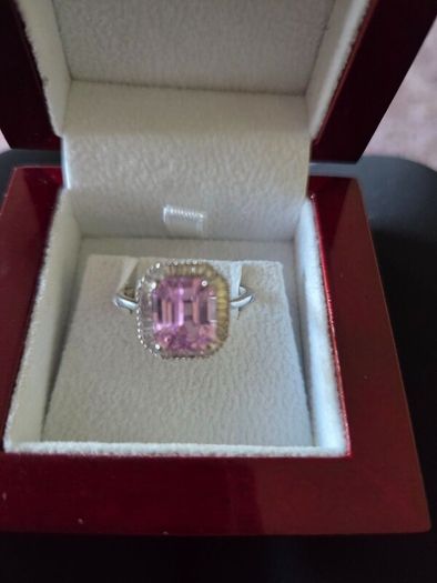 Kunzite platinum ring