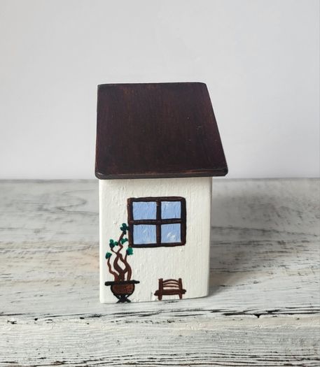 Handcrafted tiny wooden house!