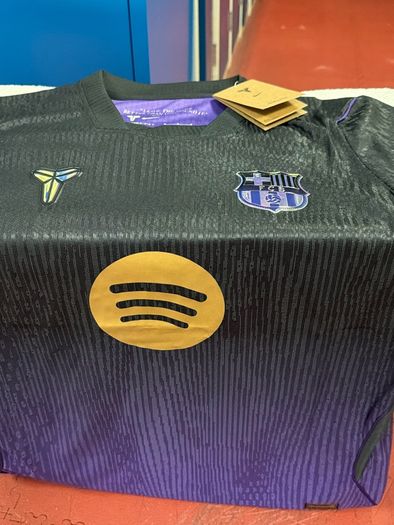 Barcelona jersey 26/27