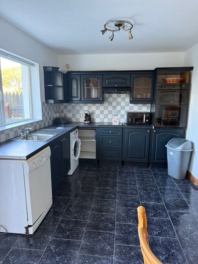 Kitchen unit