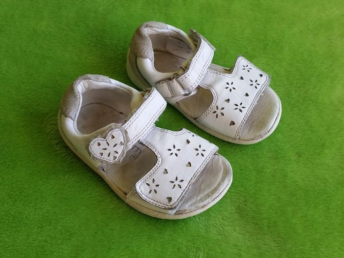 Clarks sandals UK4