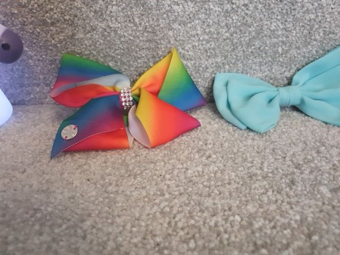 Jo Jo Bow Reduced. Big Clearout, Make An Offer