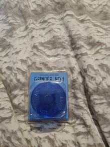 Herb grinder