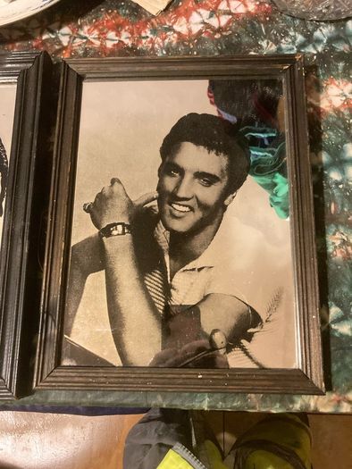 Vintage elvis mirrors free postage