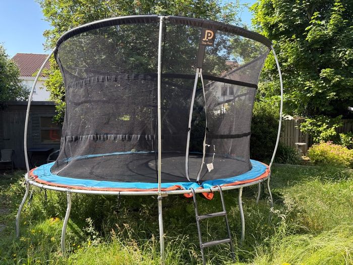 trampoline