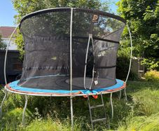 trampoline