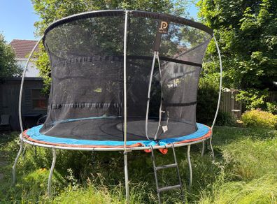 trampoline