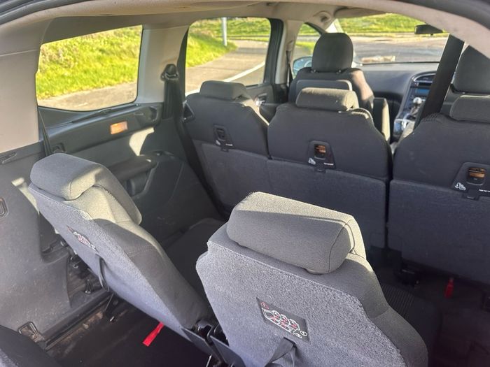 Peugeot 5008 2014 7 Seater