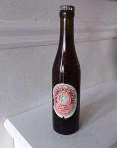 Smithwick's No.1 Ale : Vintage " S E "  Half Pint Bottle - Full