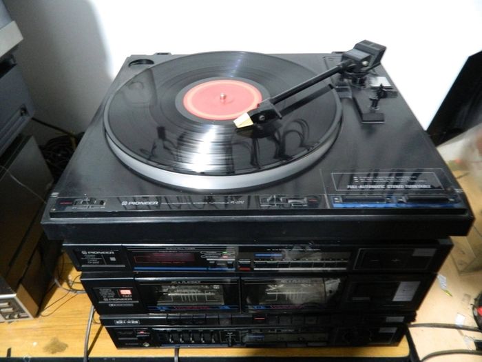 Pioneer P-221Z