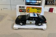 Ford Mustang Police 1/24 Burago