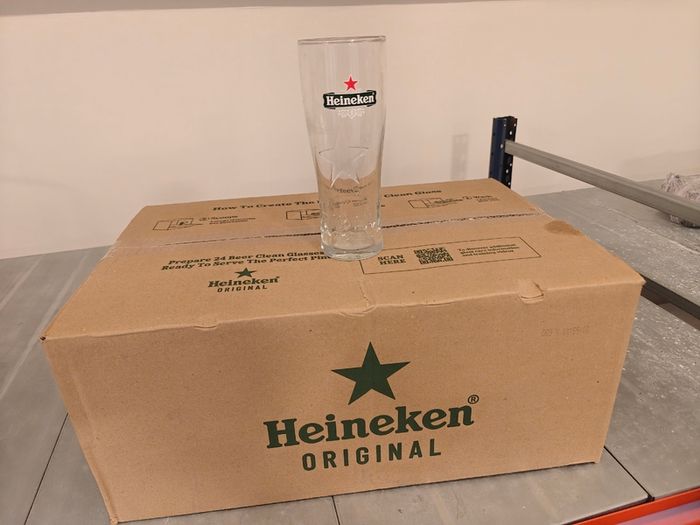 Box of 24 New Heineken Pint Glasses