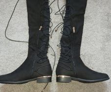 Brand New Lovely tall boots UK 7