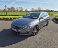 2017 Volvo V60 190BHP Adaptive Cruise Control