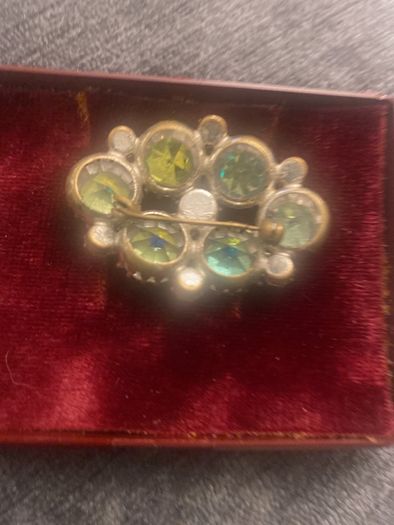 Brooch